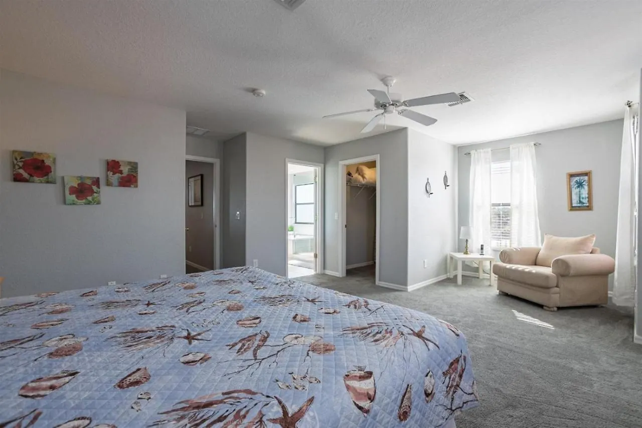Holiday home Lazy Breeze Villa- Pool-Spa, Gameroom, Near Disney Davenport